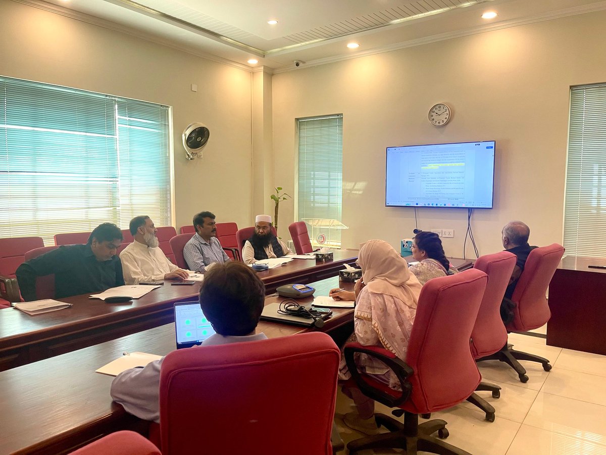 STMU_Official's tweet photo. Department of Artificial Intelligence at STMU marked a significant milestone towards our commitment to academic leadership. The  newly constituted Board of Studies held its inaugural meeting, guided by a distinguished panel of academic and industry experts. #BoS #AI #shifa https://t.co/EuozaHtbsE