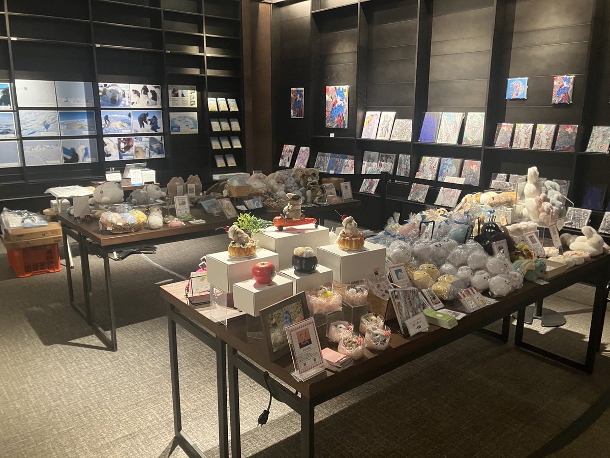 gild_creative's tweet photo. 「ぬいぐるみおでかけ展 in 北海道」
本日最終日🧸

北海道に素敵な作品が大集合中です🧸🫶
この機会をお見逃しなく✨

📍江別 蔦屋書店
知の棟 2階 ギャラリースペース
(＠ebetsu_tbooks )

🗓5/29〜5/31

⚠️売場は4/29オープン時のお写真となります。現状のお写真ではございませんのでご注意下さい。 https://t.co/1QwbBPIIKZ