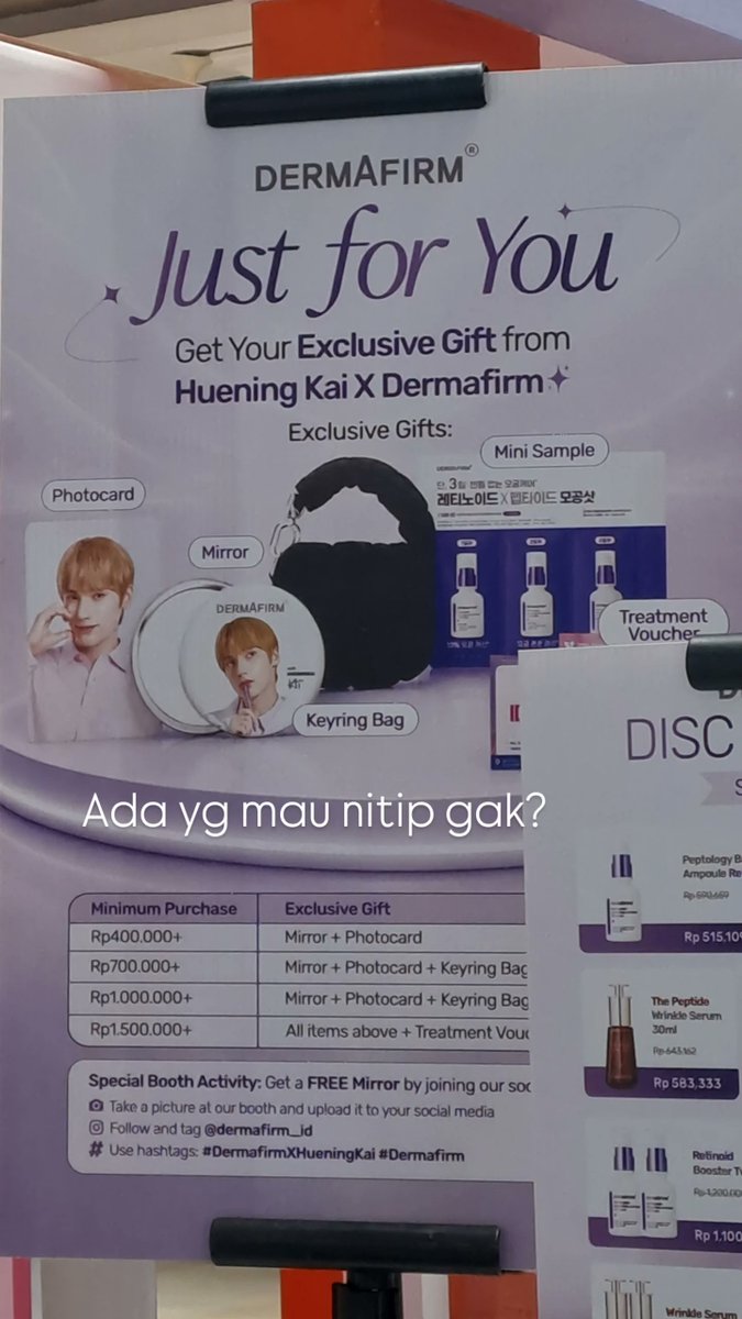 stersdh's tweet photo. Moa ada yang mau nitip gak? Minimal beli paket yg 700rb dapet mini mirror, pc hueningkai, sama keychap kaya di gambar ya
Aku tunggu hari ini terakhir soalnya #txt #moa #hueningkai #indonesia https://t.co/JYLMFBYliP