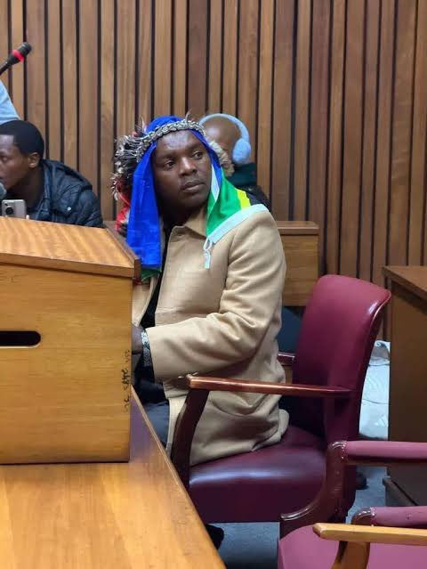 Msunu ka Johann Rupert tweet media