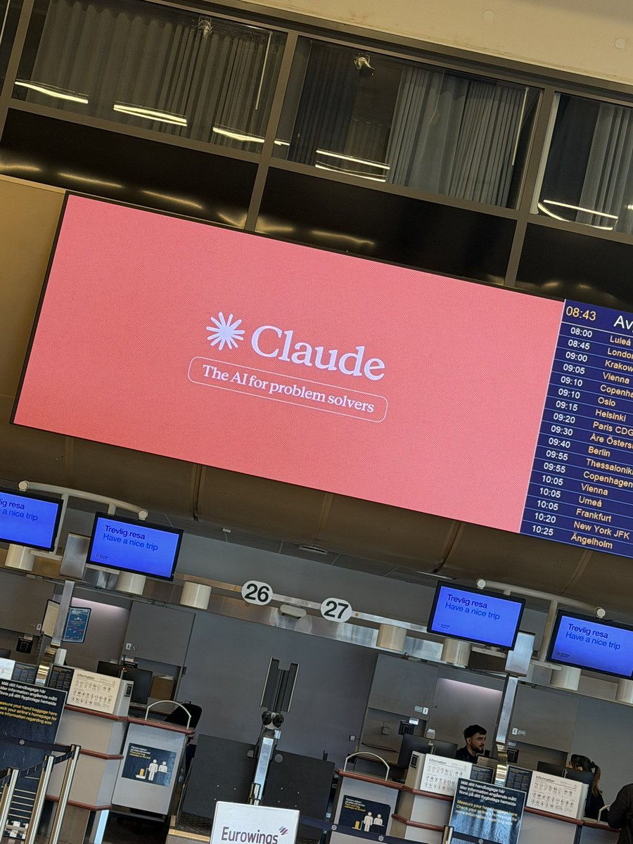picsoung's tweet photo. Spotted at Stockholm Arlanda: @claudeai ad featuring @MaxJunestrand CEO co-founder of @WeAreLegora https://t.co/XrMky4Qy4t