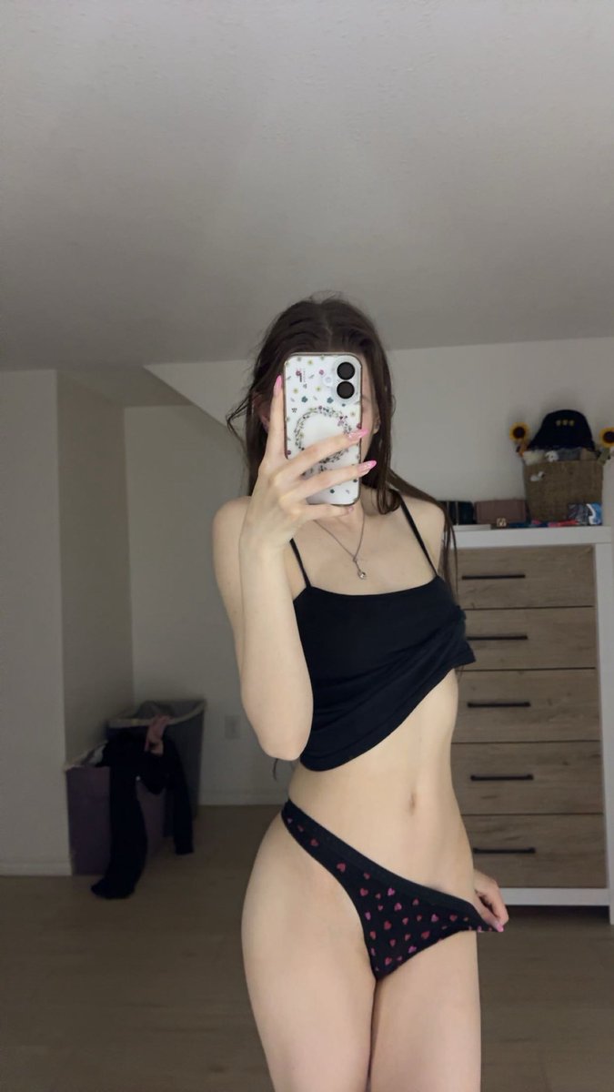 dezziii04's tweet photo. Mwah https://t.co/L9Hjx3idZG
