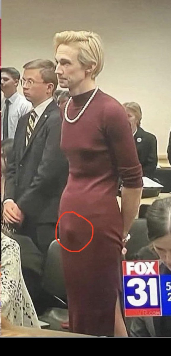 Jack_Reeee's tweet photo. @Pro__Trading I thought this was Tala-freak-o's girlfriend, or it must be just a supporter. https://t.co/aUHkxwPdyi