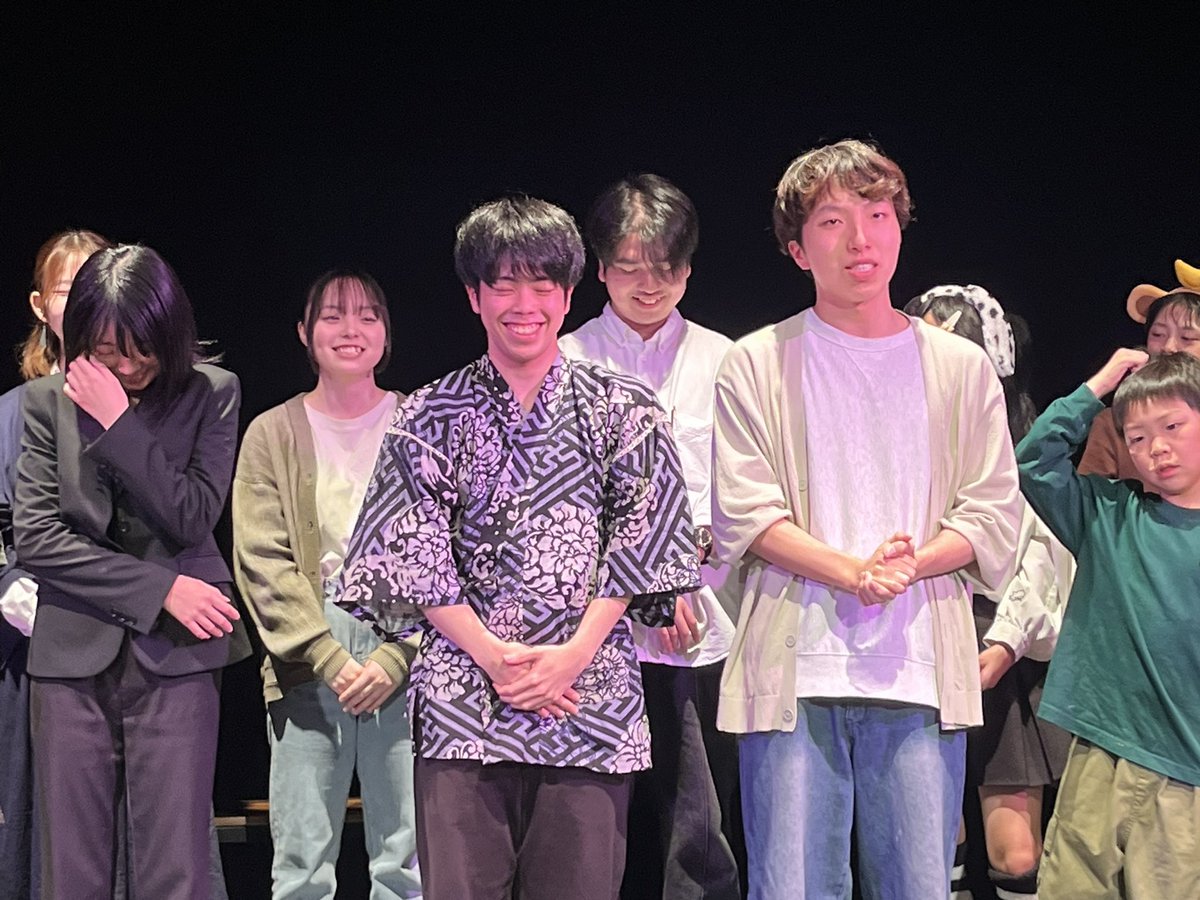nagai_ko's tweet photo. #サツビビ2026 Aブロックを鑑賞！ ちょっとNothさんが良すぎました(T_T)
フェイバリットは顔パックお母さん、漁師さん(退場はやっ……)、長老さん(厳かな役なのにカーテンコール可愛いすぎ🥰)、Nothのお二人！！！！！
Bブロックも観るぞー！👀 https://t.co/NVawrUWNVX