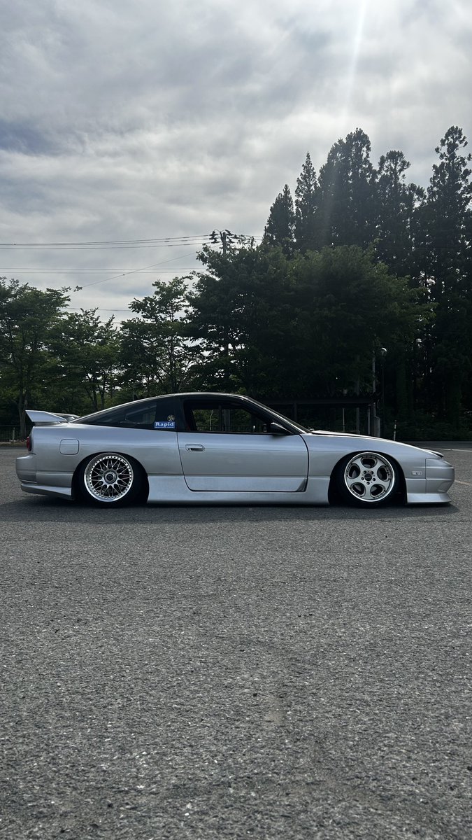 sr20det0722's tweet photo. フロントだけガルトマイヤー
ガルト好きなんだよね
ストラッセあるからミネルバが欲しいね🐱 https://t.co/6SZTcmElro