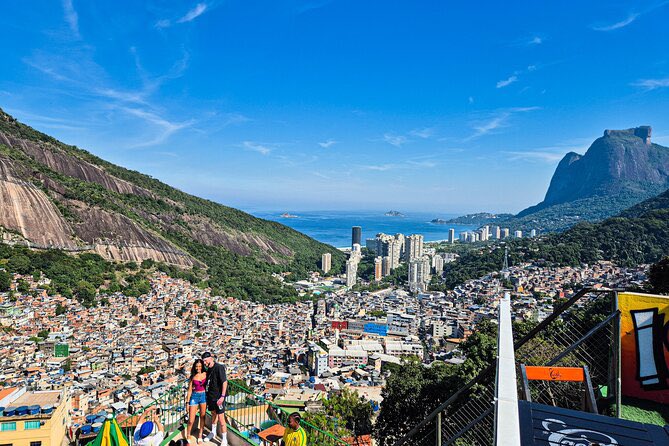 fedesmt's tweet photo. @Eduardo68139193 @Porcorneta_SEP @Texas_Frog_2 @TheAlfreedo @_BrasilPopular São Paulo &amp; Rio, horrible https://t.co/GpeNyAE5aL