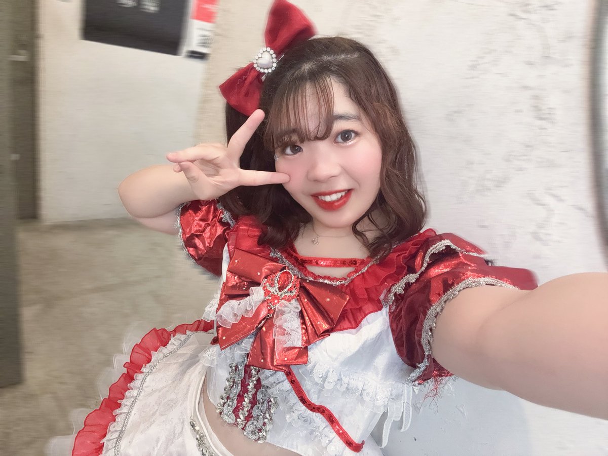 miicha__1208's tweet photo. 本日は本当にありがとうございました🍎♡

赤色担当 みいちゃです！❤️🫧

ミカシンお披露目いかがでしたか？
すっごく楽しかったです🪽

次回のミカシンは 7/18 です！！
また会えるのを楽しみにしてます♡

#未完成シンドローム #ミカシン https://t.co/qG8IWxrtx6