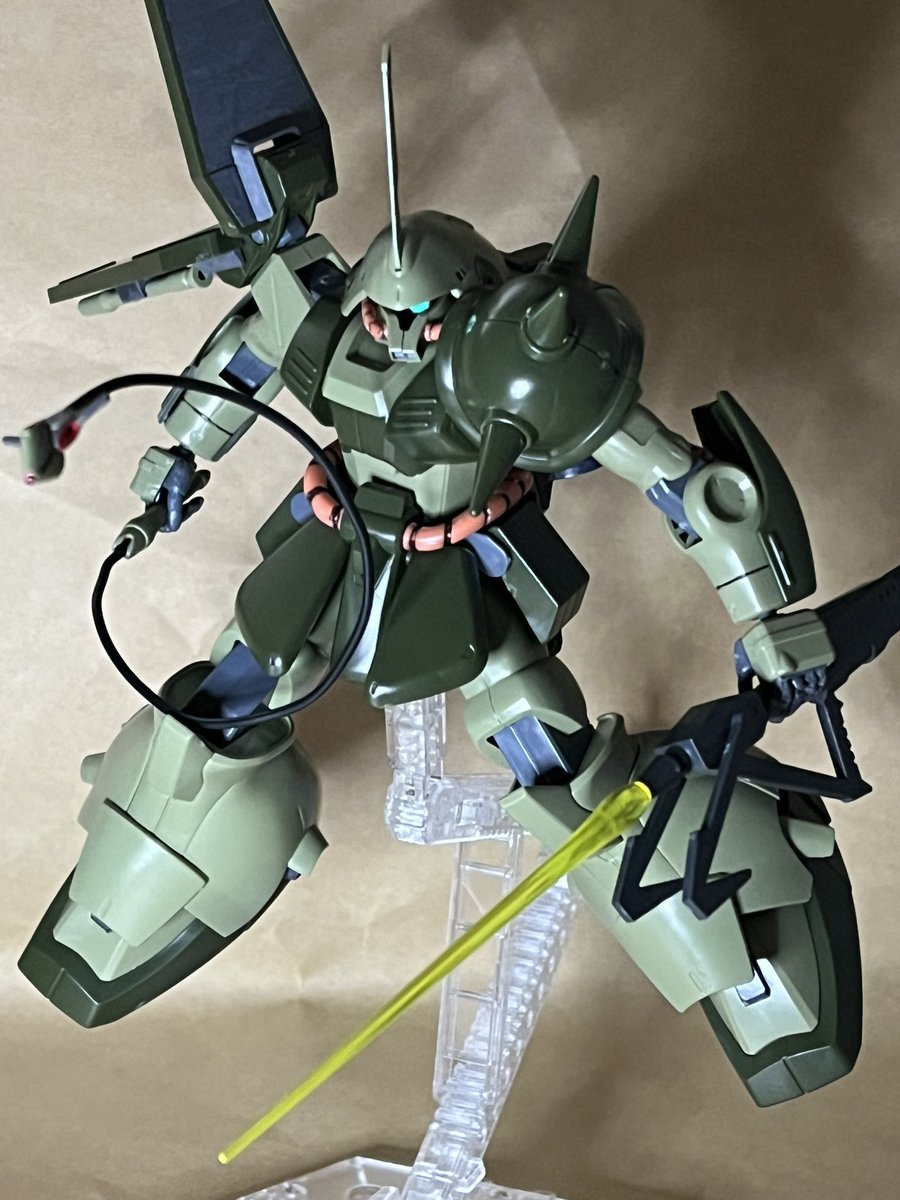 18eHg's tweet photo. ユニコーンのマラサイをお手軽に改造
目が動いて左手で物が持てる
#ガンプラ https://t.co/afEact7ewW