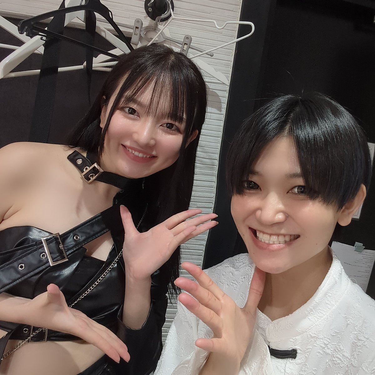 yamapshita's tweet photo. Dream Rush様主催ライブ
Animage Dreamありがとうございました！
めちゃくちゃアニソンに囲まれて、
可愛い演者様方に囲まれて本当に
幸せな時間でした♡
盛り上げて下さり本当にありがとうございました
演者様とパシャリ♡ https://t.co/3WR6gnS02V