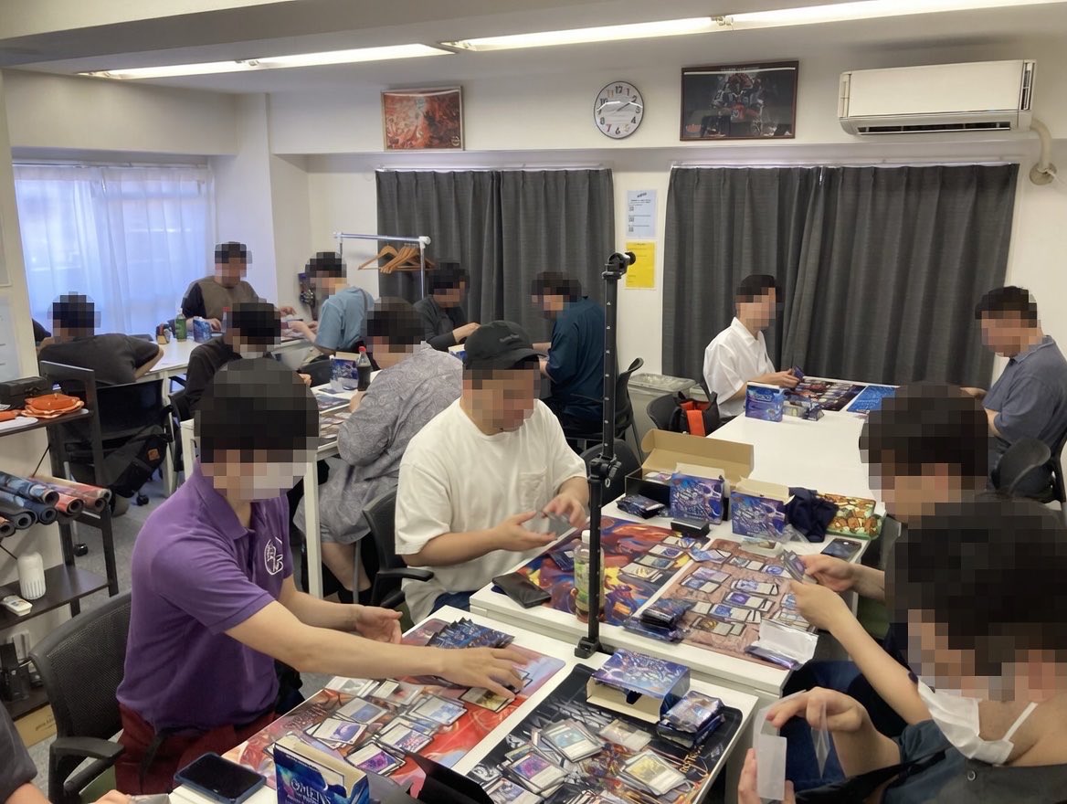 AsakaFaB's tweet photo. 【店舗】
OMNプレリリースイベントは12名で開催中‼️
満員御礼です🙏

#fabjp
#fabtcg
#フレッシュアンドブラッド
#朝霞FaB https://t.co/SO7DglLnHR