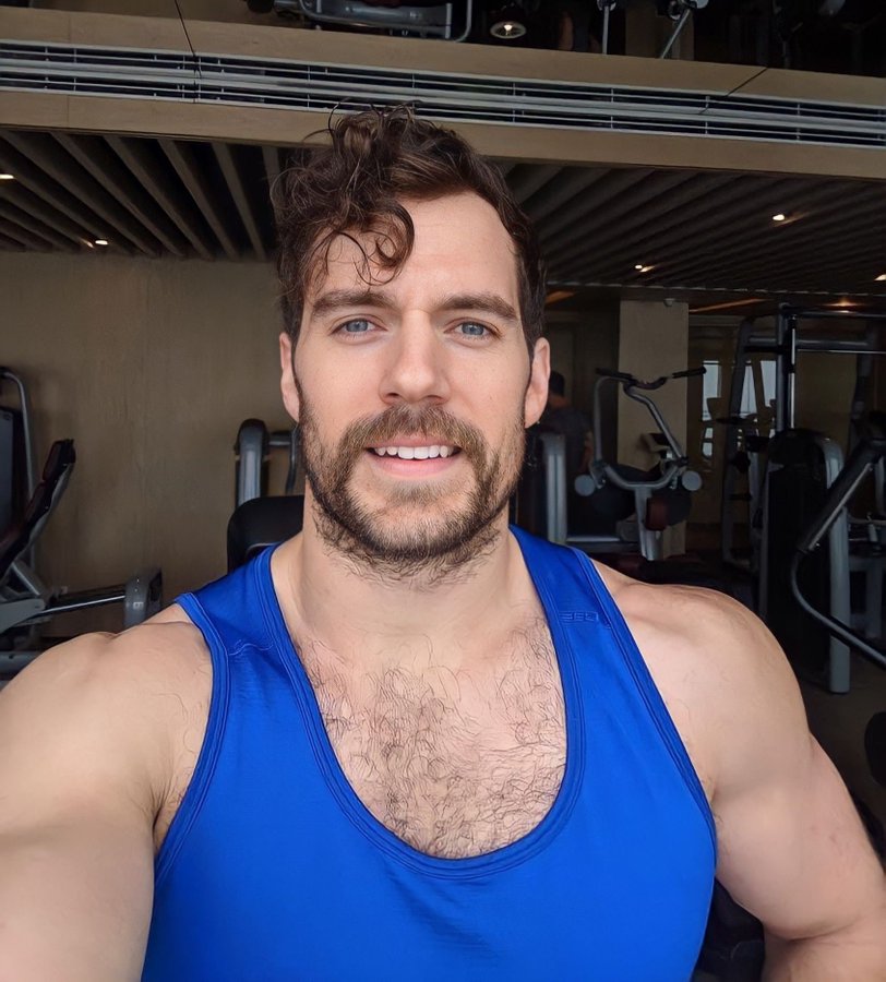 SRHolic tweet media