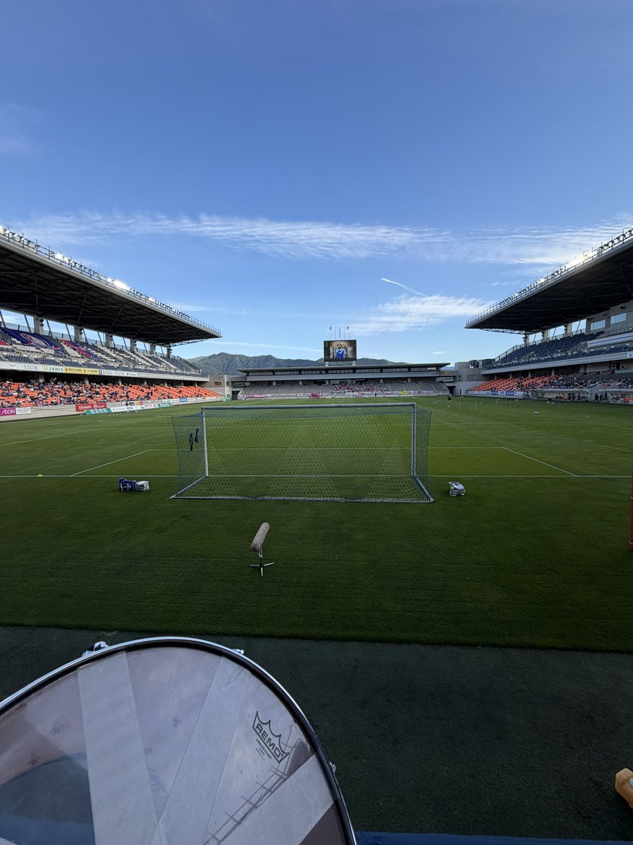 kageoko's tweet photo. 5/30 PO順位決定戦第1戦 富山1-0 宮崎

古川のぶちこんだゴールでナイス勝利！

長野まで約4000人ものサポーターが来るまで人気になって来たのが一番嬉しい☺️

次節仙台に勝って優勝決めよう！

亀ちゃんは世代別の代表頑張ってきてください！

#カターレ富山 https://t.co/NZDjL2AApU