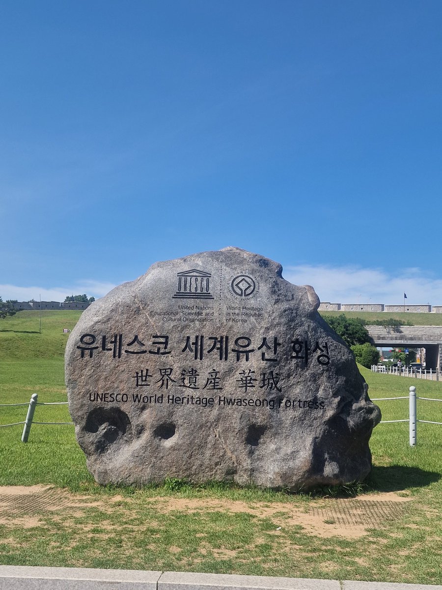 _Inconnu_12's tweet photo. 🇰🇷 https://t.co/7p2X46uGCd