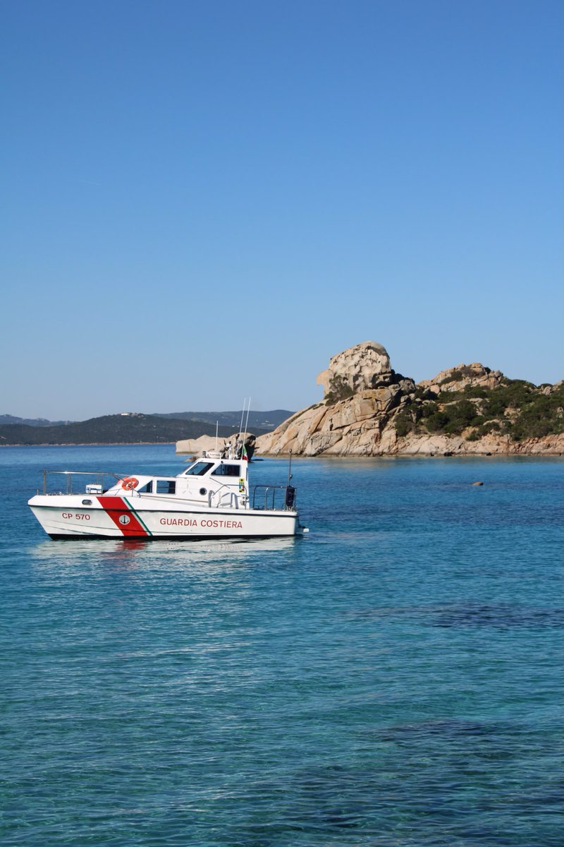 guardiacostiera's tweet photo. Buona domenica dalla Guardia Costiera di La Maddalena https://t.co/u4CvmbmpiP