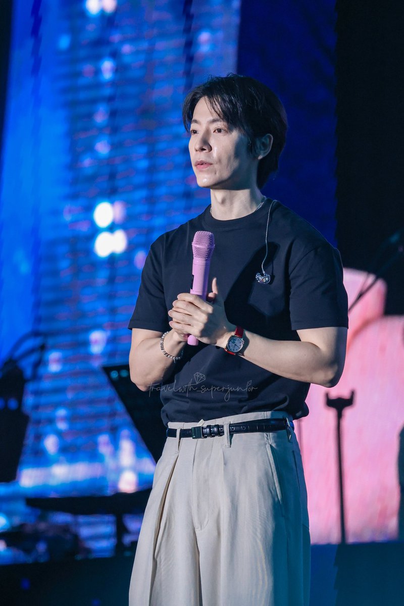 pollyandsj's tweet photo. 𝟐𝟎𝟐𝟔/𝟎𝟓/𝟑𝟏 𝐀𝐋𝐈𝐕𝐄 𝐢𝐧 𝐓𝐀𝐈𝐏𝐄𝐈

@donghae861015 

#DONGHAE #ALIVEinTAIPEI 
#DONGHAE1stSOLOCONCERT https://t.co/Vt5vdzv141