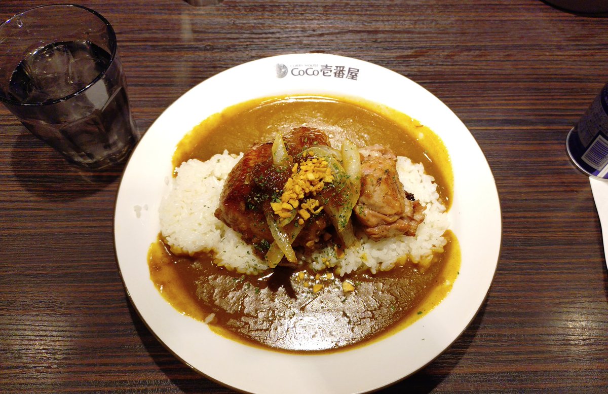 mt_TAIYA's tweet photo. ホロ肉カレーLevel1を食してきた。雑に肉を食べたい気分を適切に満たしてくれてとても良い。問題はこっちの気分ではなくCoCo壱側の都合に合わせないと食べられないということ。 https://t.co/Vuhd1StH1k