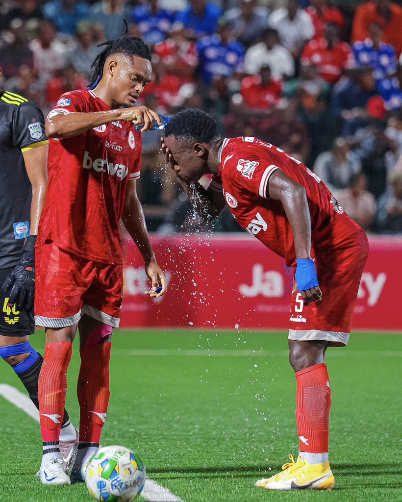 SimbaSC_EN's tweet photo. Love ❤️ #NguvuMoja https://t.co/SDMDg3i7qk