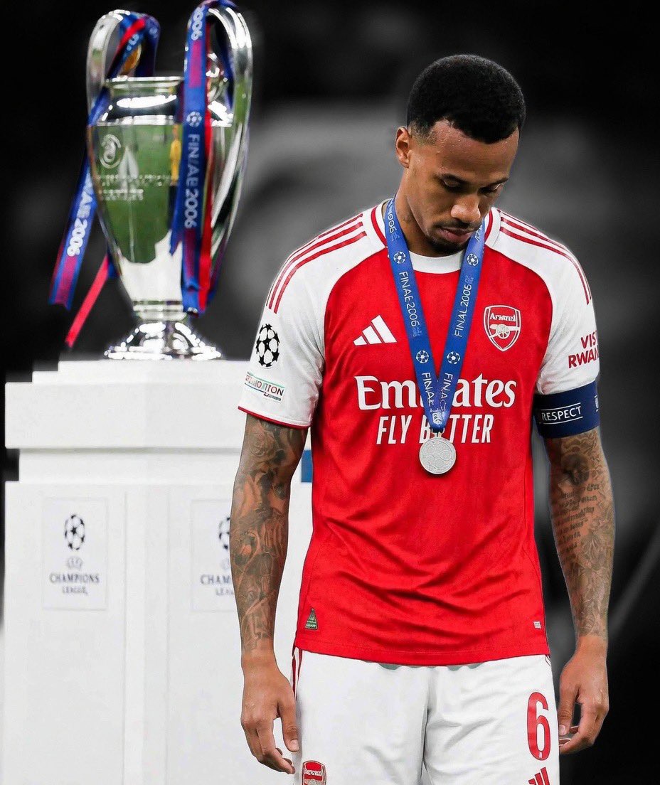 HandofGooner_'s tweet photo. 🚨Gabriel delivered a rock-solid performance over a grueling 120 minutes against Paris Saint-Germain:

- 13 ball-winning challenges - 1 shot blocked -100% success in aerial duels (1/1) -100% success in ground battles (1/1) -1 perfectly timed interception (100% accuracy) - 3 ball recoveries - 0 mistakes made - 0 times caught out of position or lured into a loose pass

🔸According to Mikel Arteta, Gabriel has even volunteered to the coaching staff to become Arsenal’s fifth striker option. It’s really frustrating and disappointing that Big Gabi couldn’t contribute more in attack to create chances for the team.

🔸Even after the defeat, Gabriel remains our pride. A player with unmatched courage and an unbreakable spirit.

#COYG #AFC