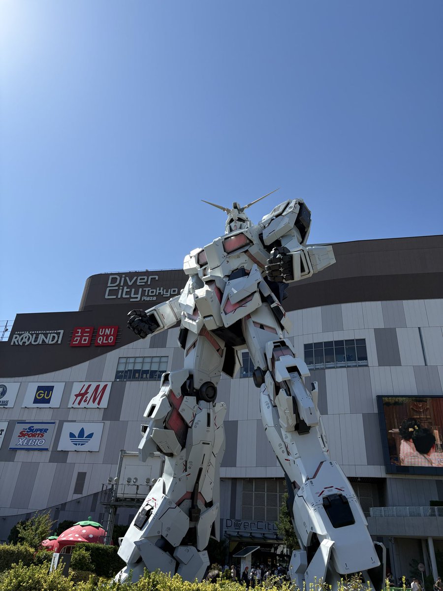 fukuxile's tweet photo. 暑い、、、 https://t.co/WId0TuPv6o