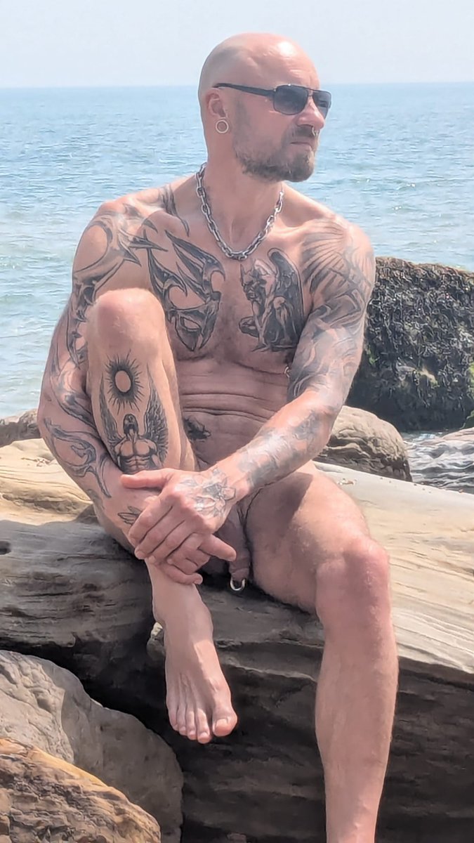 sexyboy1976 tweet media