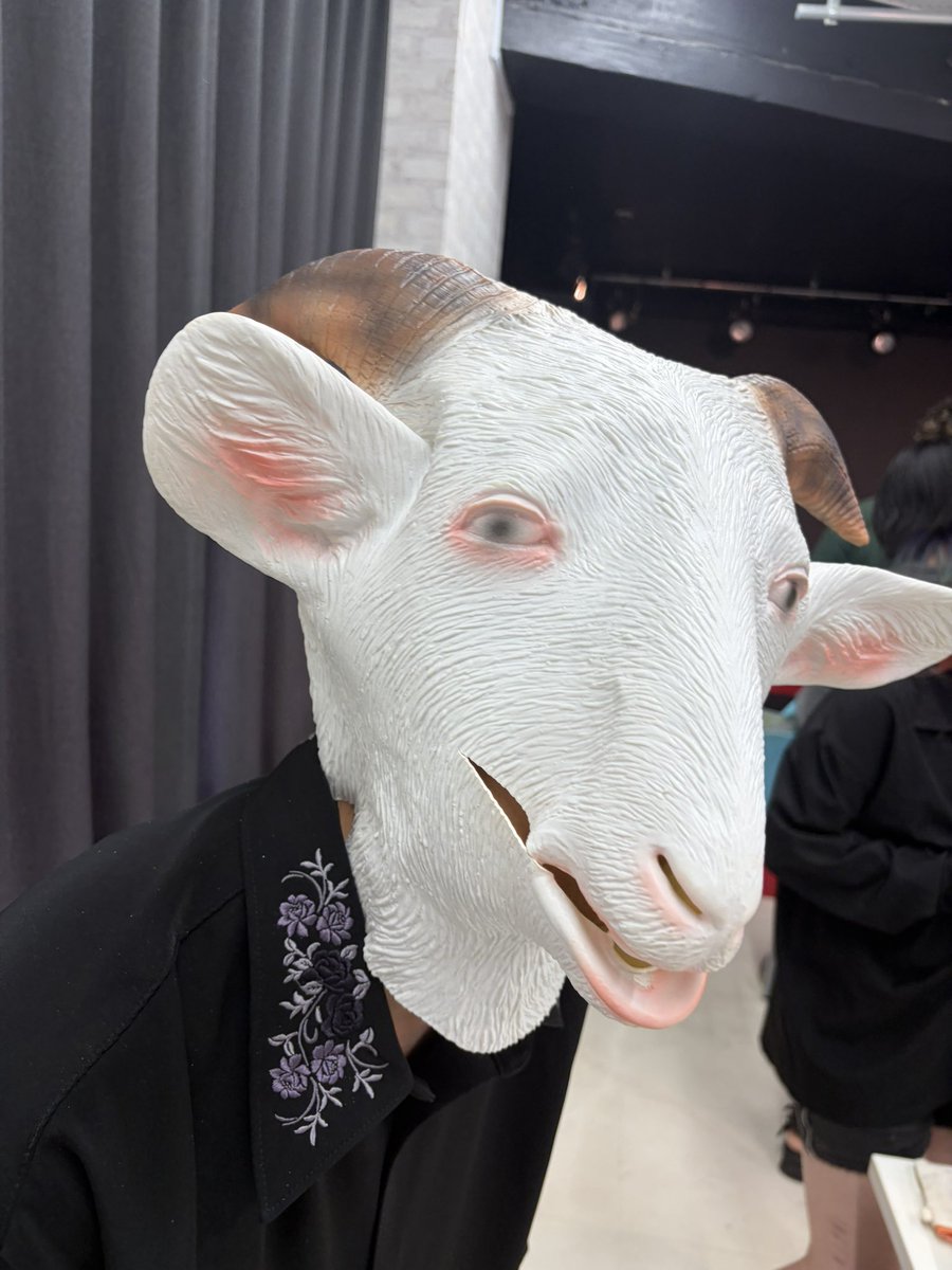 Promice__1118's tweet photo. 今日はライブありがとうございましたー！✨

今日は久々の人だったり初めましてだったり
すごい楽しめましたー！👏
また次のライブも決まりそうなのでぜひ！

今日会った羊も置いとく🐑<ﾒｪｰ https://t.co/l87fLwfF48