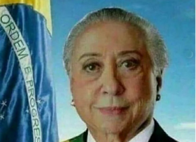 raphabarletta's tweet photo. decidi num grande sueto alcoolizado terminar de editar meu livro e publicar no kindle e estou há horas escrevendo e já foram 86 páginas de 501 https://t.co/V4HZd9bYE1