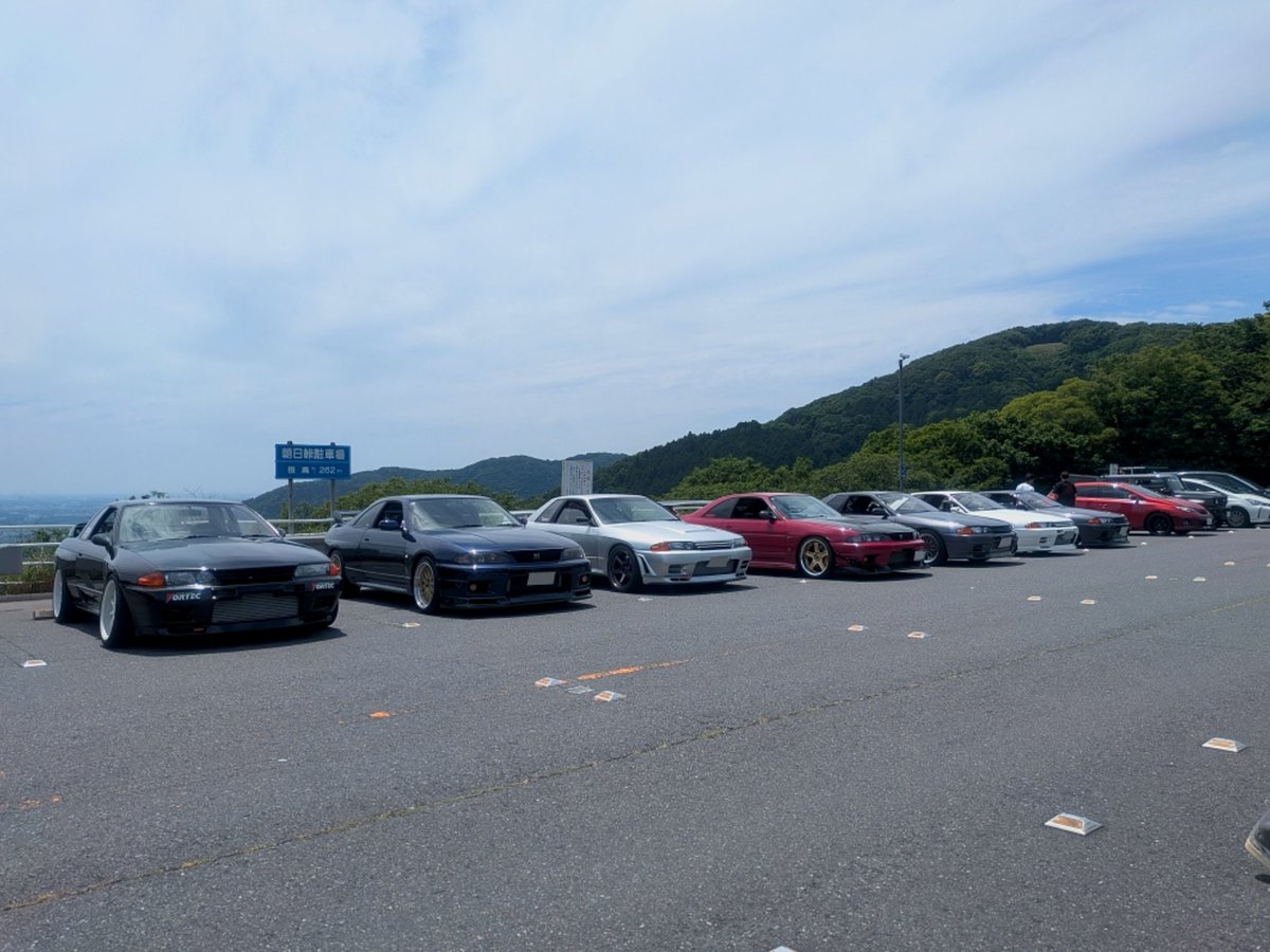 showflatbnr32's tweet photo. 今日ははぎぃさんにお誘いいただいて32で2度目の登山を行いました
Xでお話している方々とも会えてとても楽しい時間でした♪
皆様ありがとうございました！
遅刻してゴメンナサイ🙇‍♂️ https://t.co/LS1ykYDfO4
