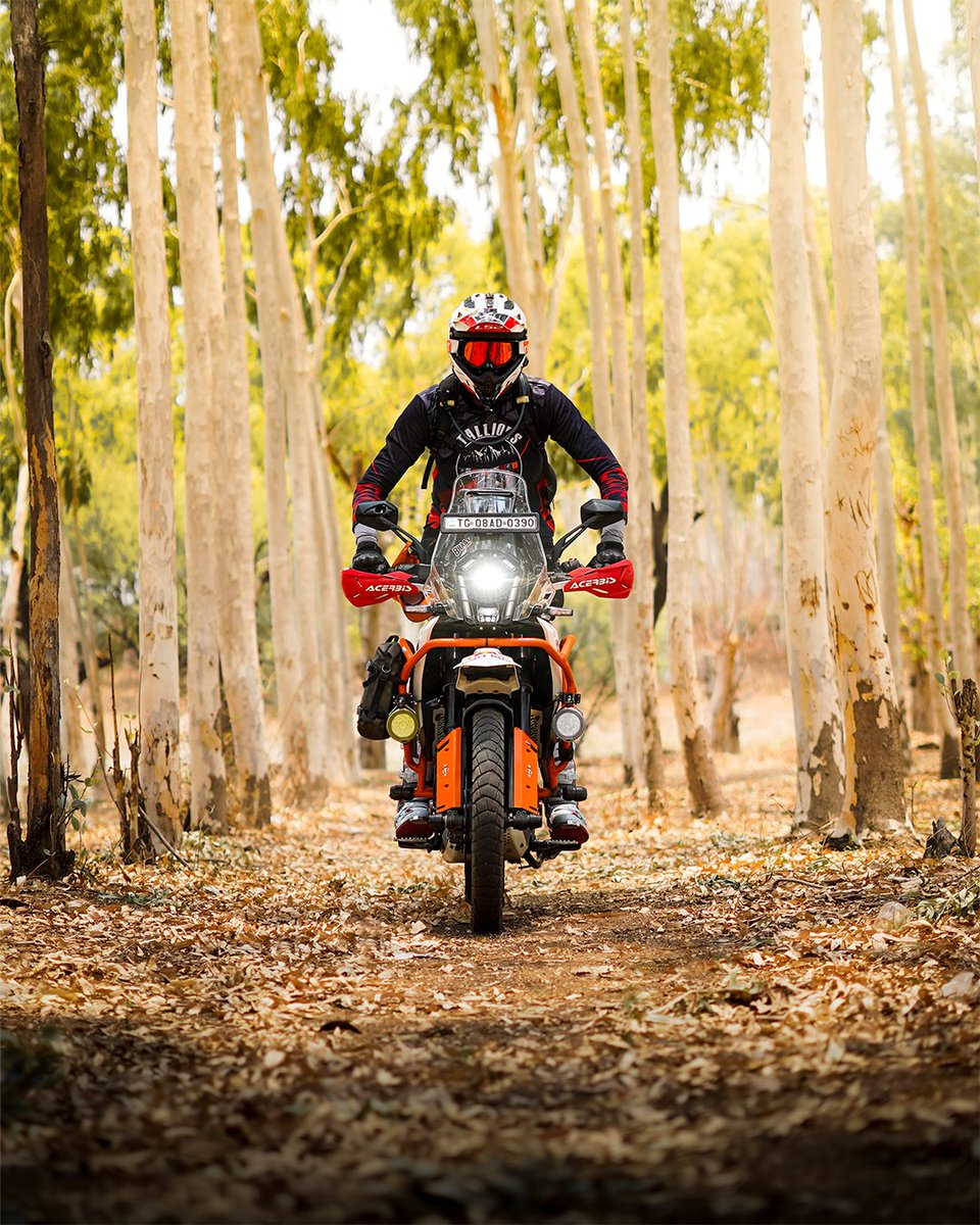 India_KTM's tweet photo. Hyderabad witnessed what adventure riding really looks like. Dust in the air, mud on the boots, and a tribe that picks each other up before chasing what’s beyond the trail.
#AdventureTrails #KTM #KTMIndia #ReadyToRace https://t.co/g6GekdJDXY