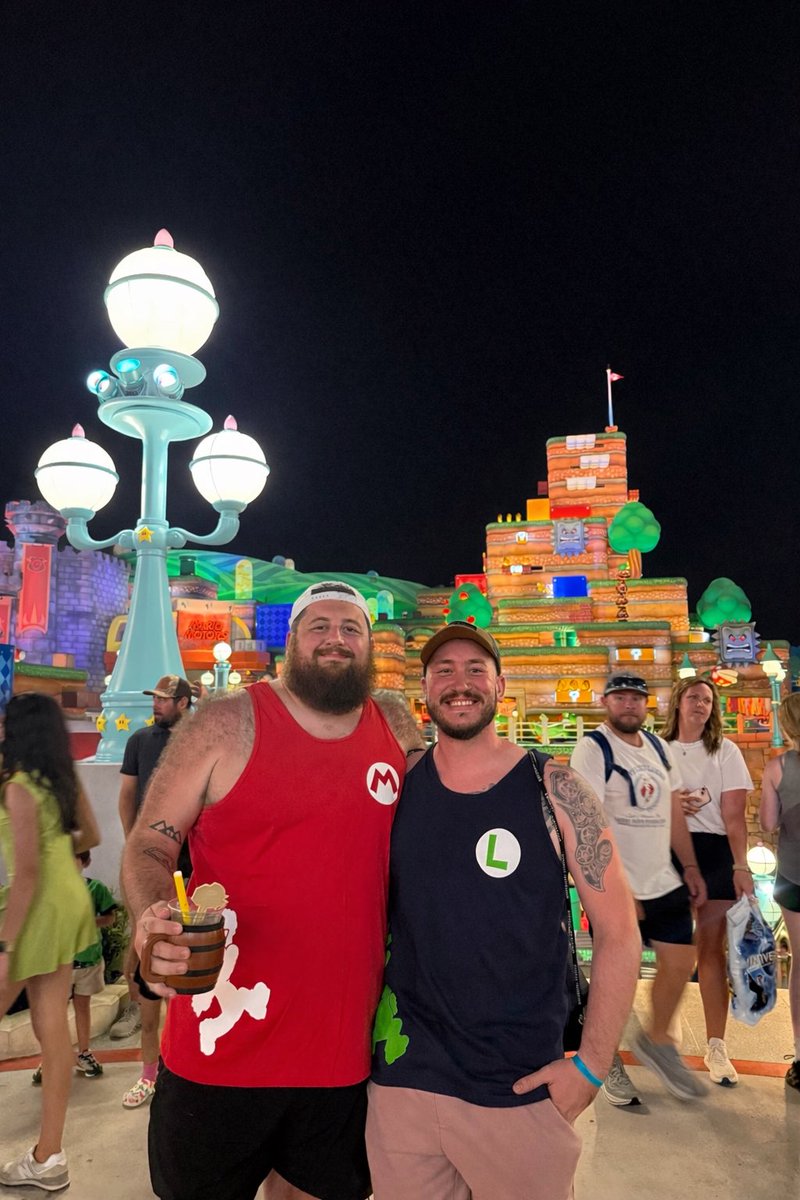 Mercuricality's tweet photo. I never post here. But I’ve gotta make a prediction… I’ve been with this man for a year and I swear, I’m gonna marry this doofus. He won’t ever see this, but catch me in a year, this is the one. Dear past-Josh, date the ones who love you back. https://t.co/cY17dqgQ0E