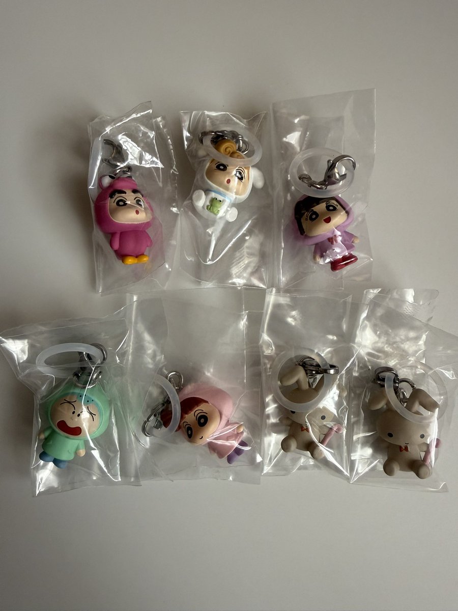 tag___nnn's tweet photo. 【譲渡】クレヨンしんちゃん めじるしアクセサリー2 パステルカラー

【譲】画像7点セット
【求】定価＋送料
⚠️ネネちゃんの顔に茶色の線が付いています

リプライお願いします！ https://t.co/MBPFeZNeyp