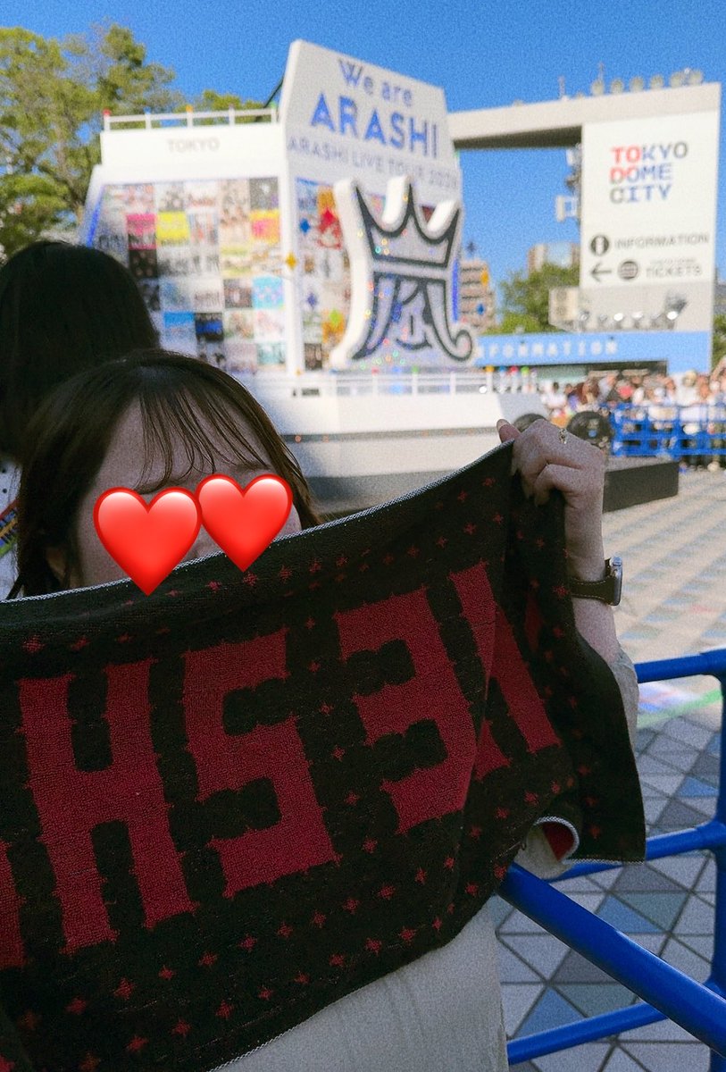 coto_naniwa's tweet photo. 昨日行ってきた！
絶対泣くう https://t.co/rVH7S5w6uF