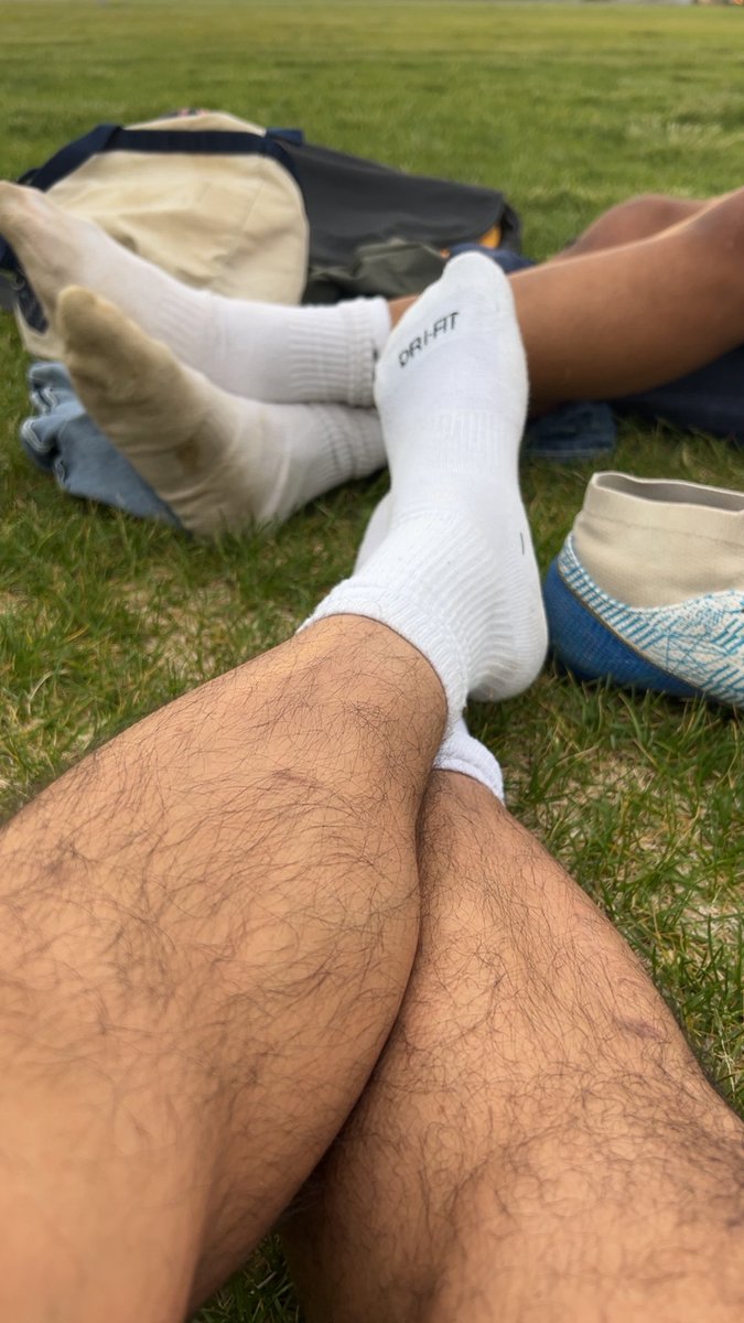 jChapu15's tweet photo. Something light ⚽️ https://t.co/Tvl6E9qPhI