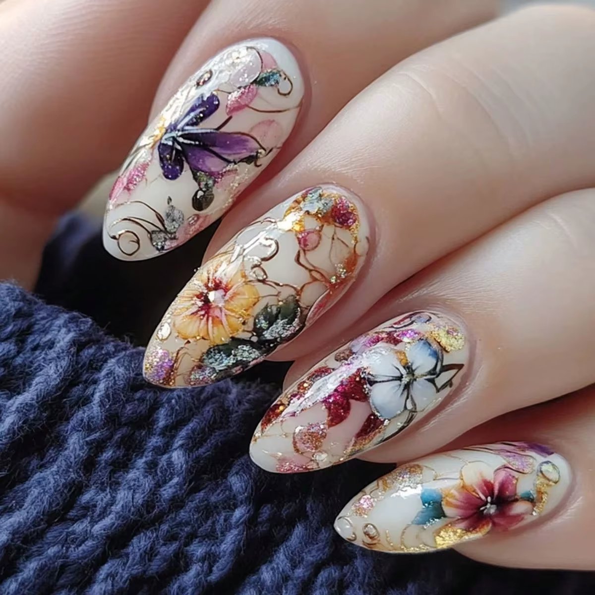 Rehman1535's tweet photo. 24Pcs Simple Almond Nails Tips Fresh Colorful Flower Design False Nails Wearable Oval Fake Nail Short Full Cover Press on Nails
Price Now: USD 0.99 (Original price: USD 2.53,  61% off) https://t.co/4kp3NnMdF3 via @pinterest https://t.co/vEsA7j1uOs