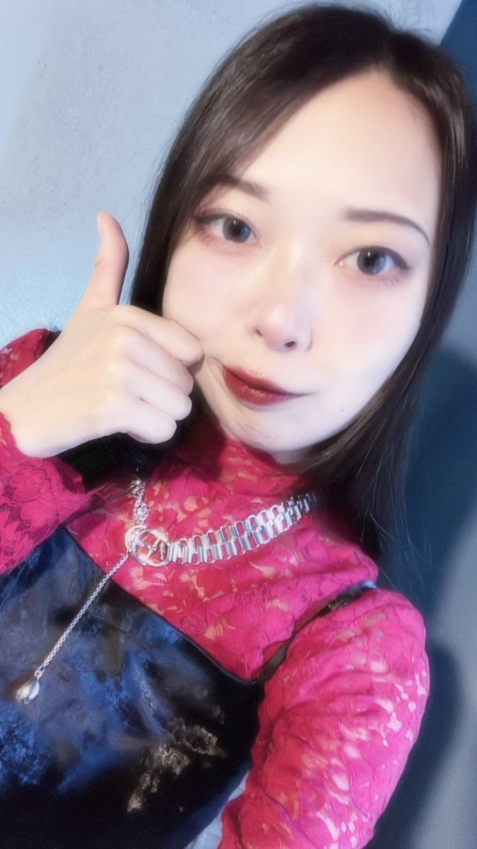 firefly_2017's tweet photo. 本日！尼崎TELLUSにてライブです！
かっこいい音楽が集まってる日だよ
蛍の出番は19:00〜頃🦭

遊びに来てくれると嬉しいです！
配信もありモス
https://t.co/IODvMGcEi5 https://t.co/kuLOB0X13b