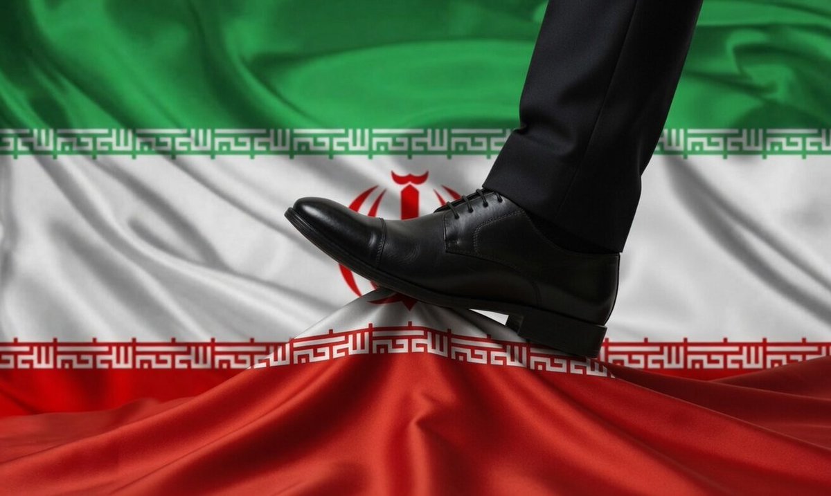 CarlaHayek2's tweet photo. علم يستحق الدعس https://t.co/rHAdQ0TD1Q