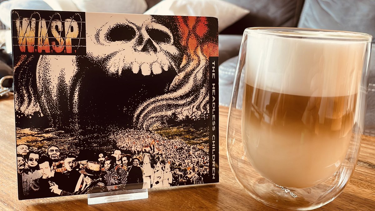 76tyler's tweet photo. Sundays are for classics 🤷‍♂️
#SundayMorning 🌤️☕️ https://t.co/SbX51pUlRO