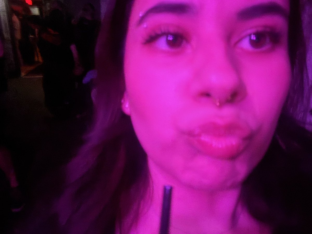 loft4D's tweet photo. i’m drunk https://t.co/Ji0gHqIZAr