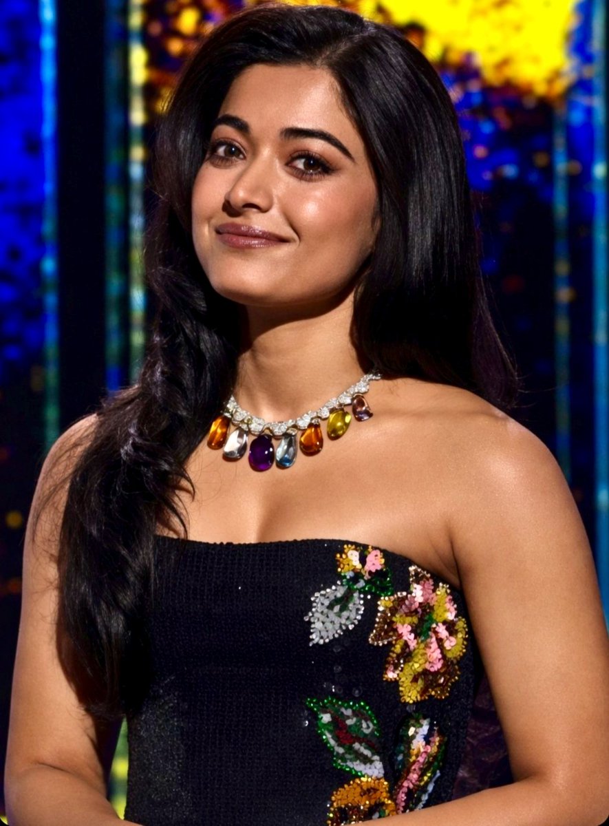 Kannan_Fiery's tweet photo. May it cuck or trans, she is the reason for numerous fantasies and the list goes on and on

Rashmika has turned us too much hardcore
@WolfieAdel https://t.co/TGA1iGG8fm