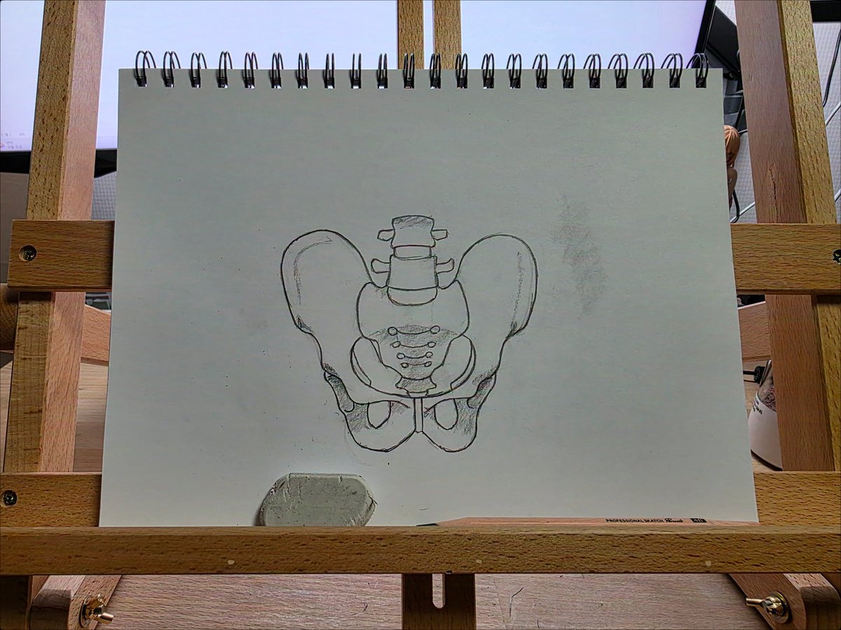 OWLdagi's tweet photo. #handDrawing

손그림이 타블렛으로 그릴때와는 다른맛이 있네요
가끔 올려볼것같습니다 https://t.co/VnAmcdXt3c