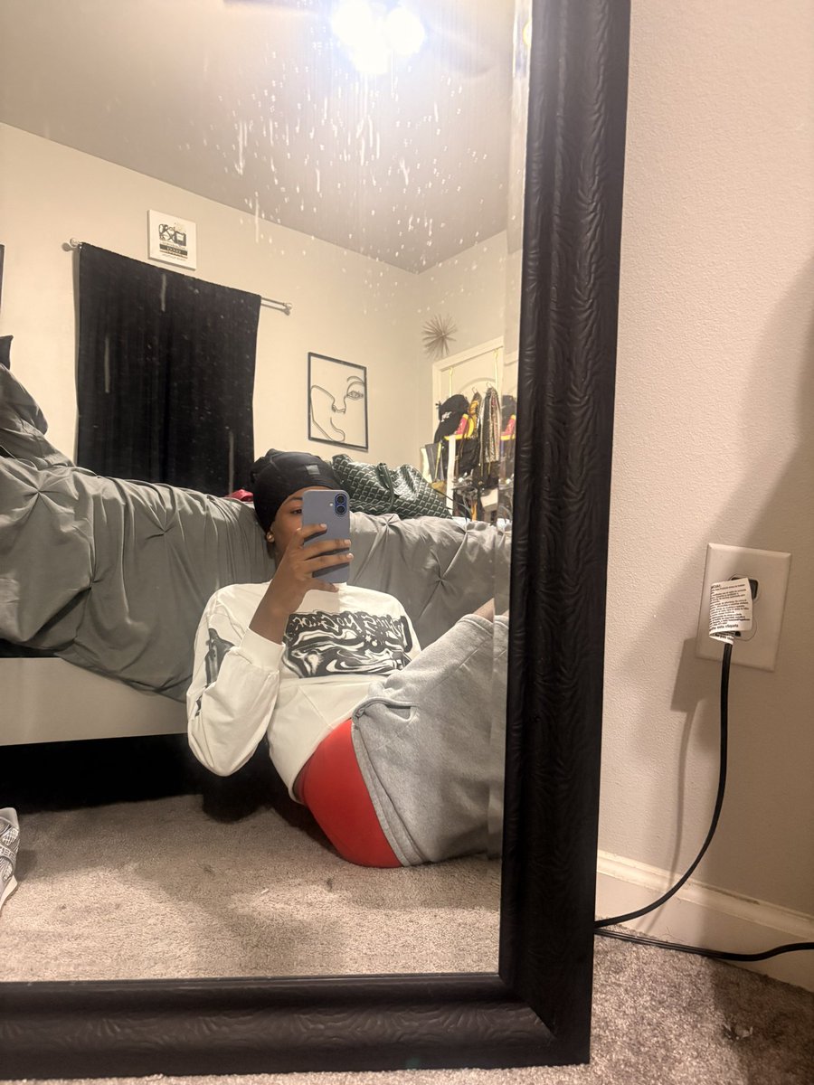 Oxy tweet media