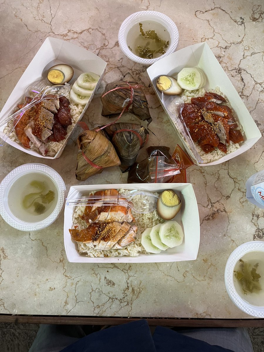 feasttest's tweet photo. kuliner pagi ✊ https://t.co/4UgTAmkYSE