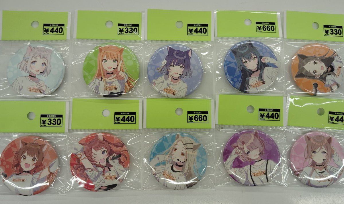 入荷情報】 学園アイドルマスター カラオケまねきねこコラボ 缶バッジ