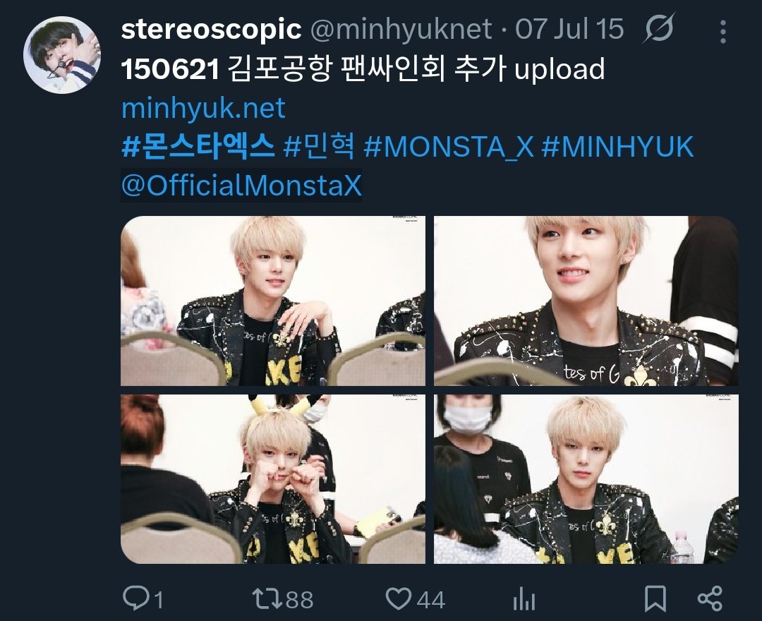 jooasseo's tweet photo. habis riset wkwkwk 
ada yang bilang kalau yang pertama menyarankan fansign pake kursi itu jeongyeon twice, tapi aku liat twice debutnya oktober 2015..
sedangkan monek yg di video itu tanggal 13 juni 2015 dan pertama kali fansign pake kursi itu tanggal 21 juni 2015 ☺️ https://t.co/pnKrv1w3Bq