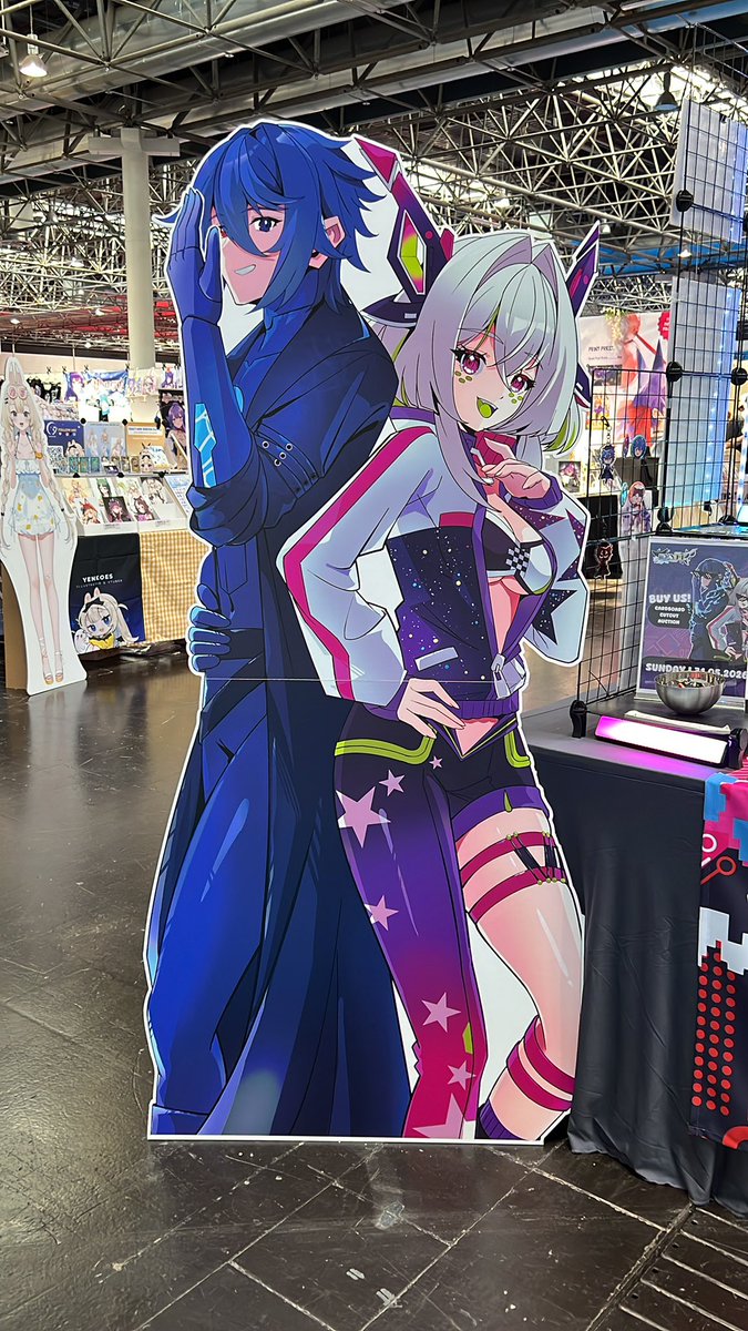 LightEXE_TTV's tweet photo. Tag 3 der DoKomi beginnt!

Heute ist der große Finaltag und wir haben etwas Besonderes für euch:

Unser gesamter Merch ist um 50 % reduziert!
 Um 17:00 Uhr versteigern wir außerdem unseren Pappaufsteller!

@yelentaaa und Ich freuen uns auf euch!

EXYEL – Halle 10 – Stand 10D15 https://t.co/pkcmuUGrKl