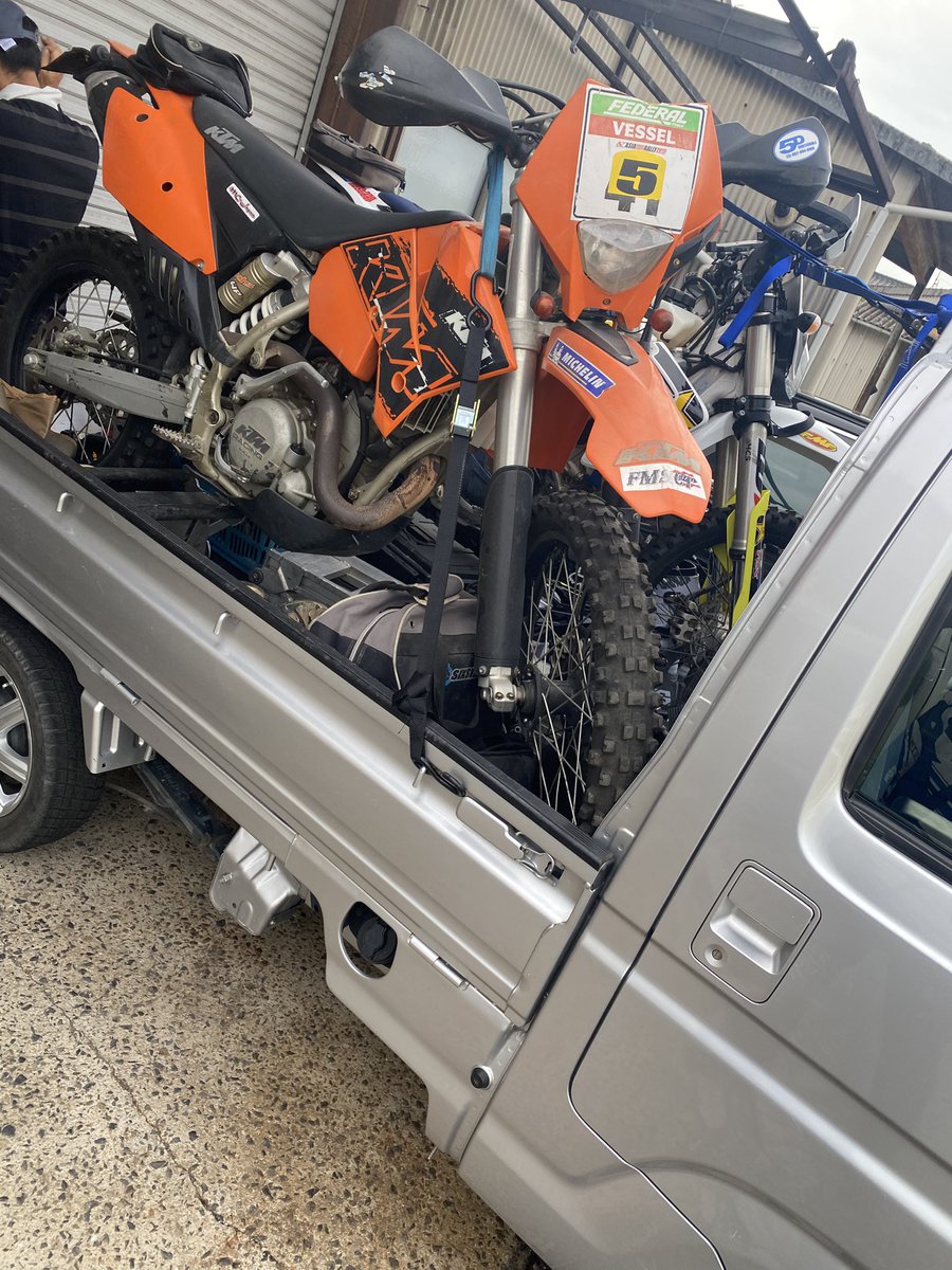 0410ktm's tweet photo. たまにはバイクにも乗るwww https://t.co/unMTGQORBy