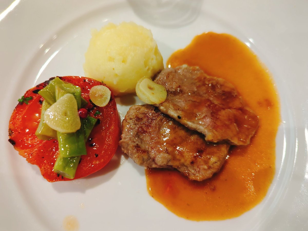 belleroux14's tweet photo. #MSCベリッシマ
9日目終日クルーズ
昼ごはん https://t.co/v8M4hYVmnf