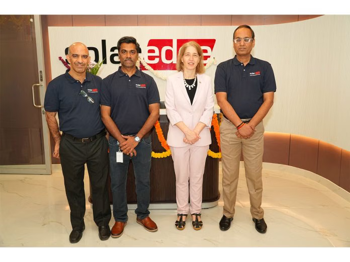NaFaUpSpo's tweet photo. 🇮🇱 #SolarEdge has opened its new Global Capability Centre #GCC and R&D centre in #Bengaluru, strengthening the city's position as a global #innovation hub for clean energy technologies.
Notably, this marks Bengaluru's 54th GCC announcement in just the last five months#RnD https://t.co/QOi5IrJf5O
