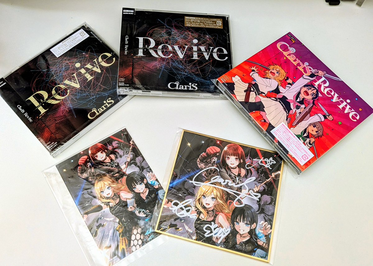 通常盤、期間限定、初回生産コンプリート✨ サイン入り色紙も無事届い
