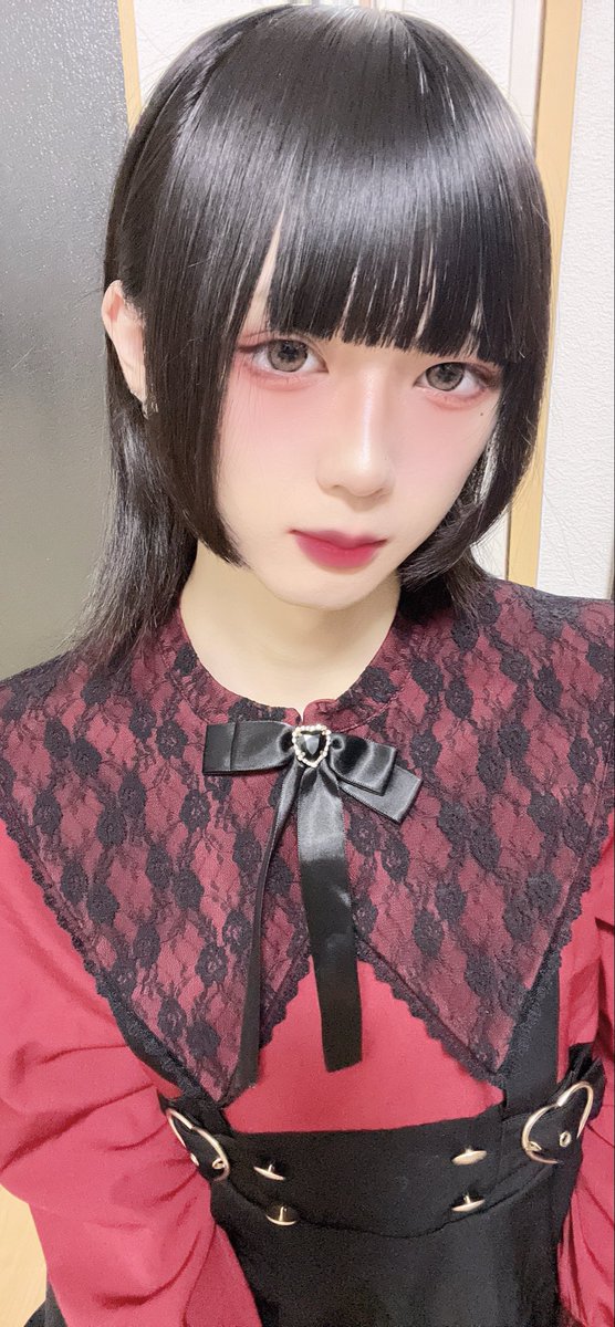 numunu__'s tweet photo. 当たったらこれで登校 https://t.co/EbwiMRHgf9
