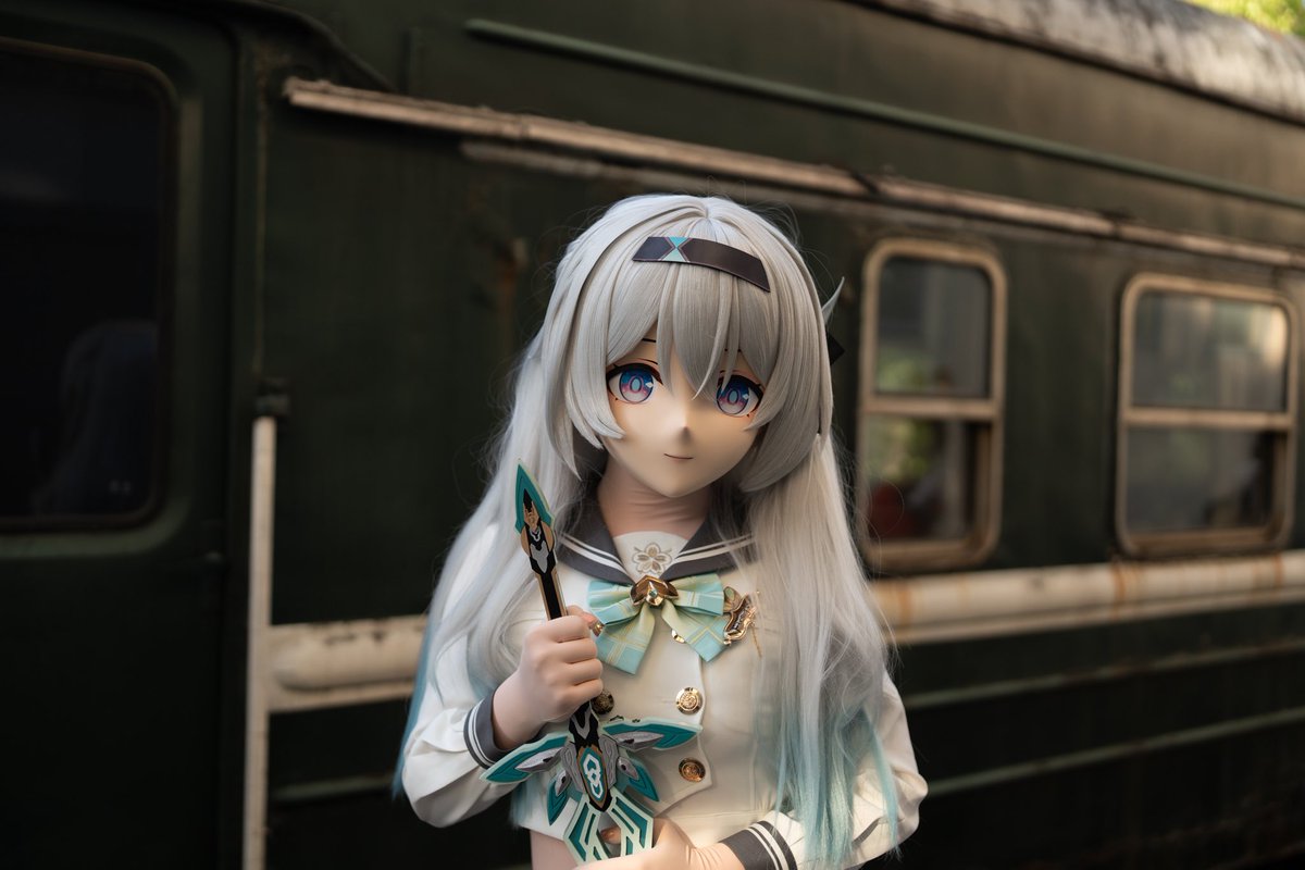Firefly_6256's tweet photo. 列车加流萤好赞
📷：@DeepYUROUBAO 
#kigurumi #流萤 https://t.co/EIFILcbO0p